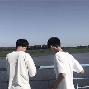 欧美操屁屁小说xx
